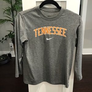 Youth boys Nike tee shirt